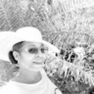 Meet your Posher, Arlene